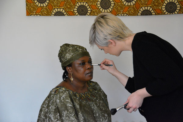 Makeup artist